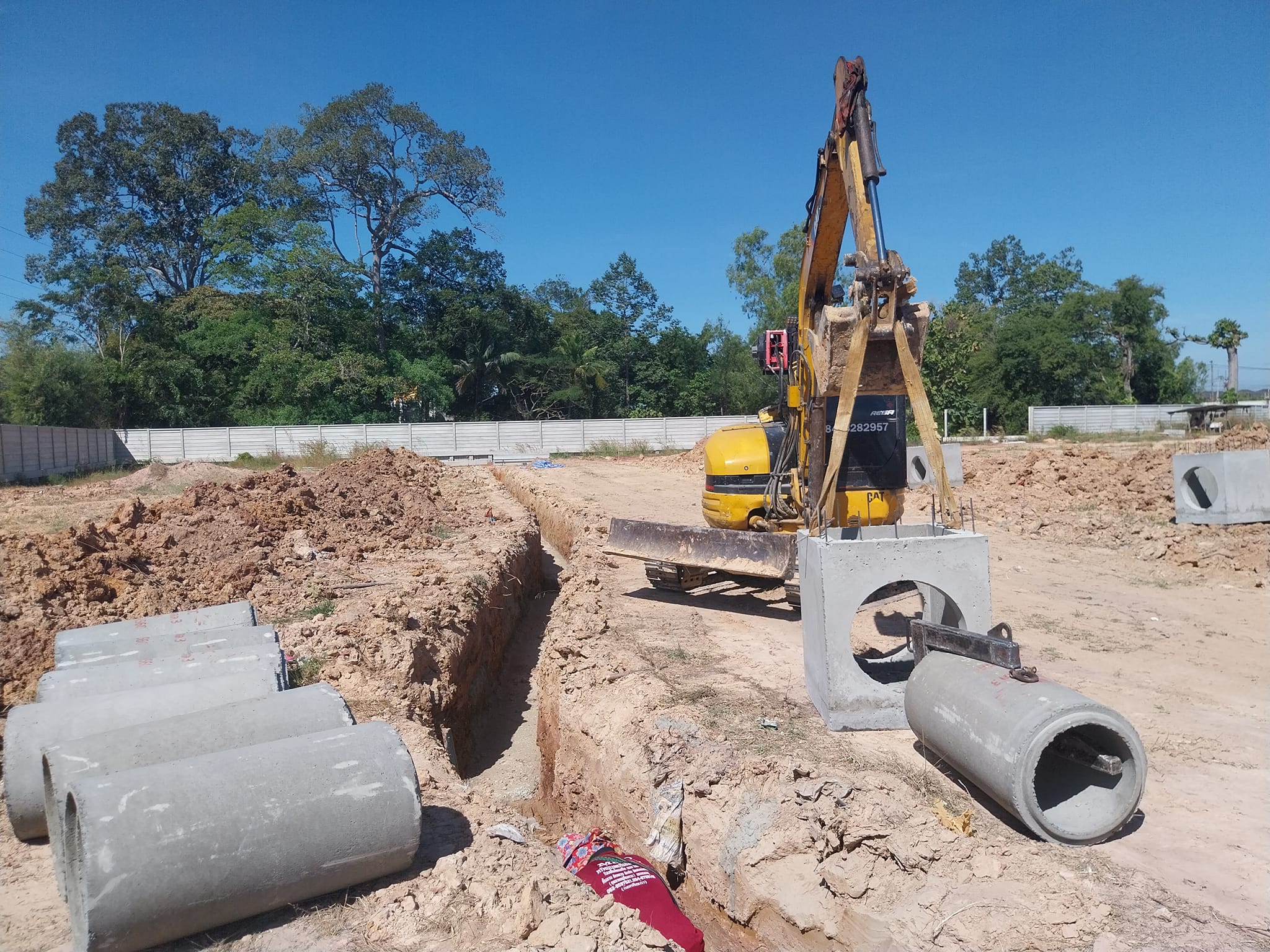 ผลงานแม็คโครอุบล